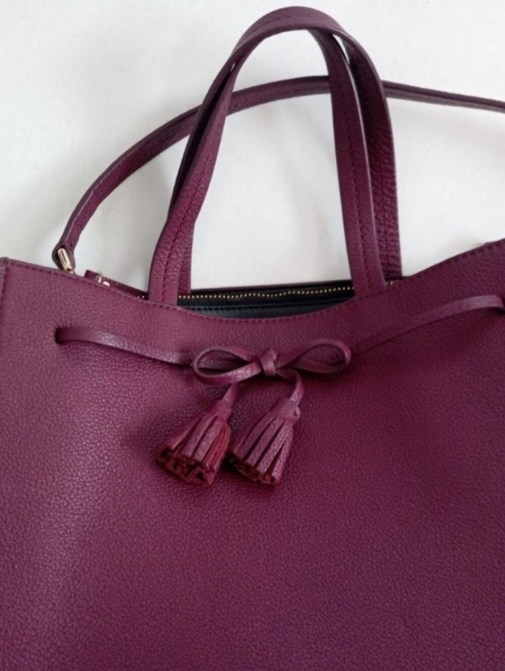 Kate Spade mulberry color pebbled leather tote purse with tassel details - Picture 4 of 11